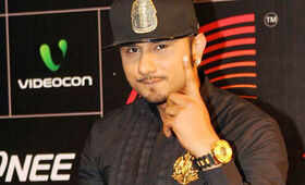 10 Reasons That Make Yo Yo Honey Singh So Unique!